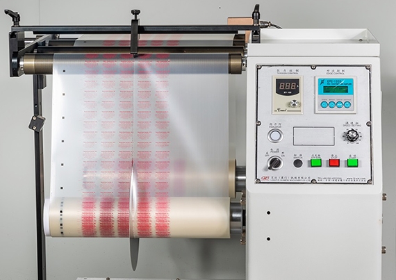 Yeni Durum Termal kağıt rulosu dilme ve geriye sarma makinası 